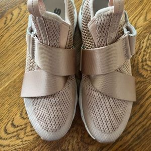 Sorel Kinetic Slip On Shoes